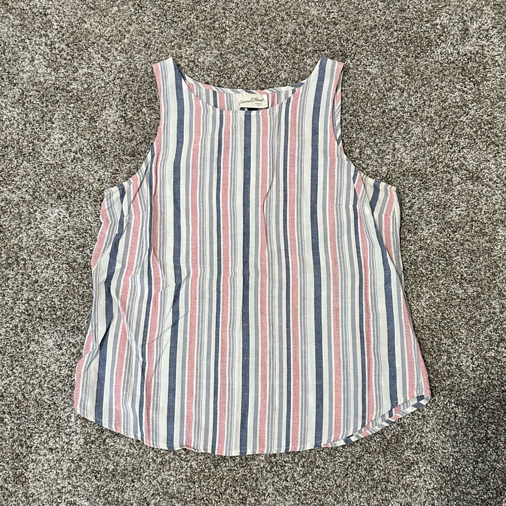Universal Thread Tank
